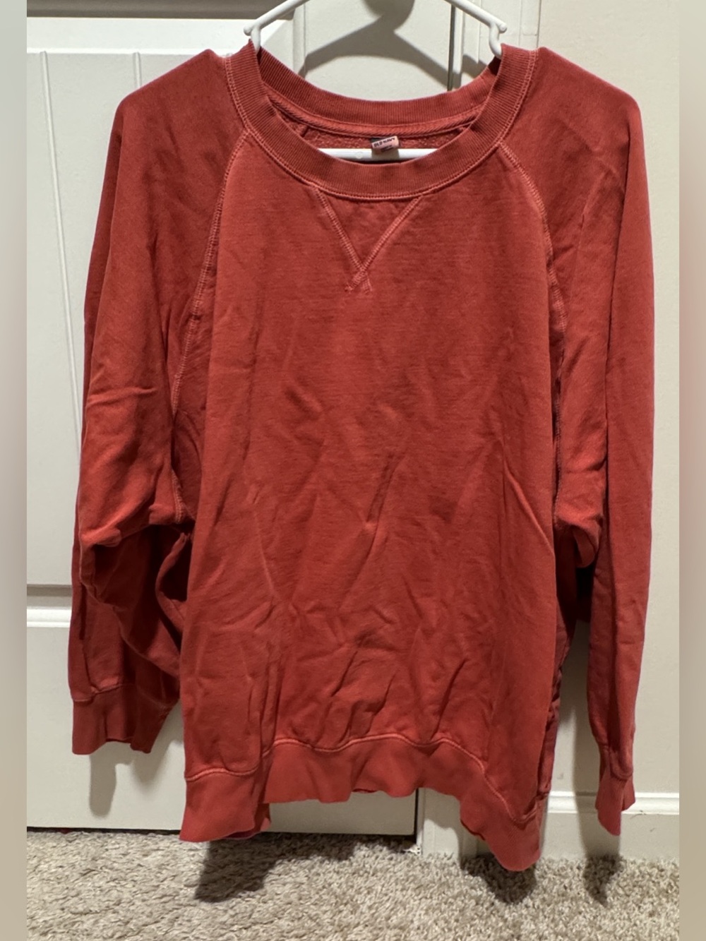 Old Navy Vintage Vibes Crew-Neck Sweatshirt Red XXL